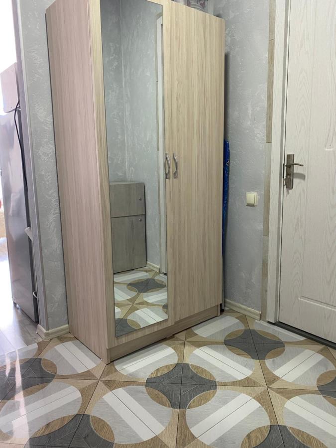 バトゥーミPirosmani 18D, 14 Floorアパートメント エクステリア 写真